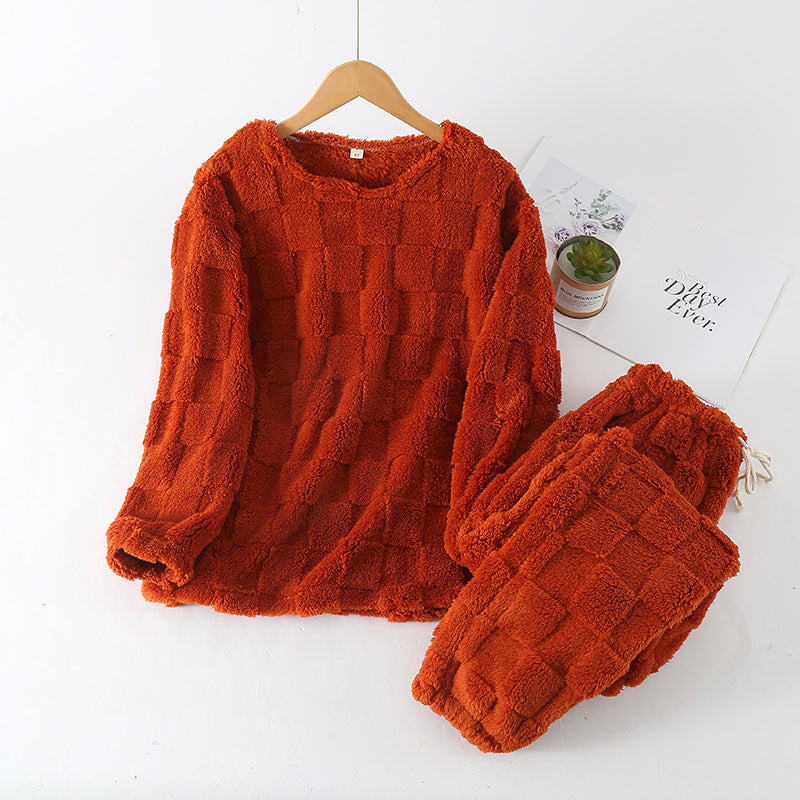 Kariertes Winter-Pyjama-Set für Frauen