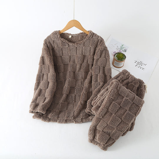 Kariertes Winter-Pyjama-Set für Frauen
