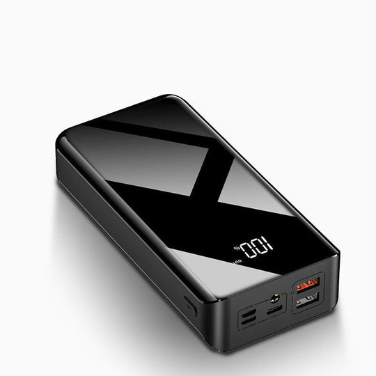 Powerbank mit 30000mAh Kapazität 1