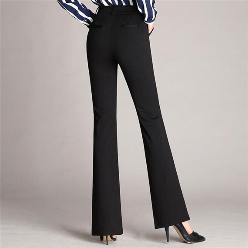 Schlanke Highwaist Schlaghosen