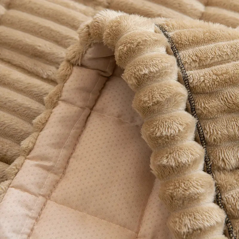 Sofaüberwurf mit Plissierten Kanten für Gemütliche Wohnräume 1