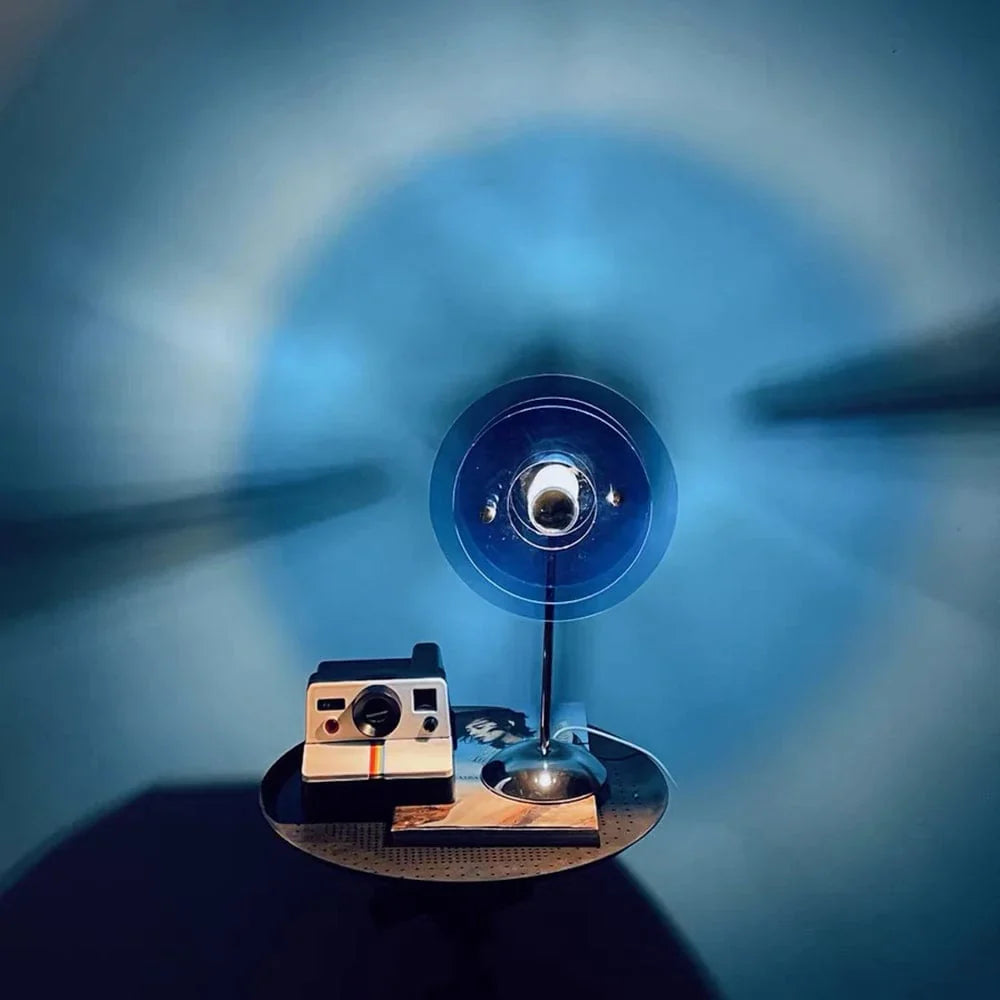 Stehlampe mit Sonnenuntergangsprojektion für kreative Lichtgestaltung 3
