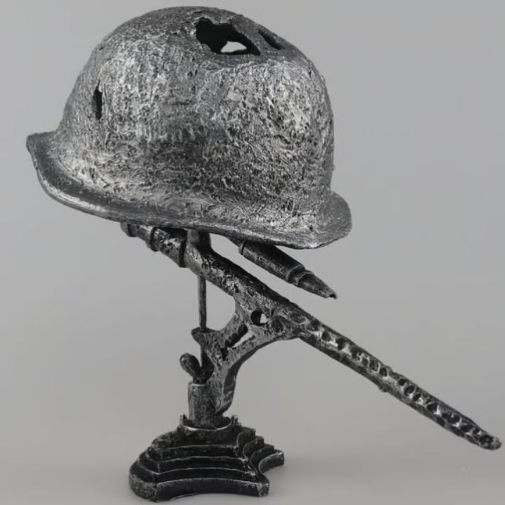 Tischlampe im Vintage-Stil mit Helm-Design 5