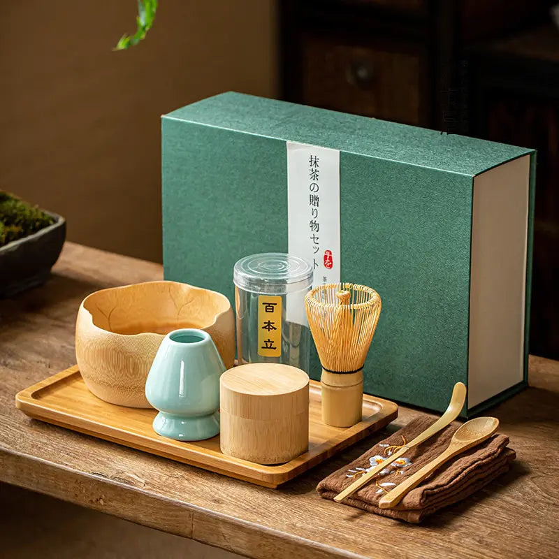 Traditionelles Tee Geschenkset mit Matcha Zubehör für Tee-Liebhaber 1