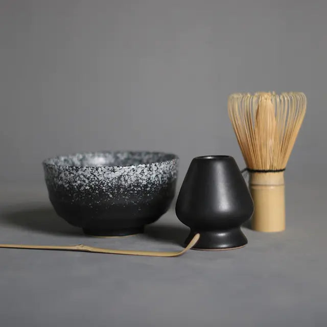 Traditionelles Tee Geschenkset mit Matcha Zubehör für Tee-Liebhaber 9