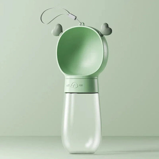 Tragbare Wasserflasche für Hunde und Katzen 3