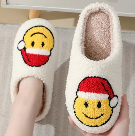Unisex Hausschuhe mit Festlichem Hirschmotiv für den Winter 8