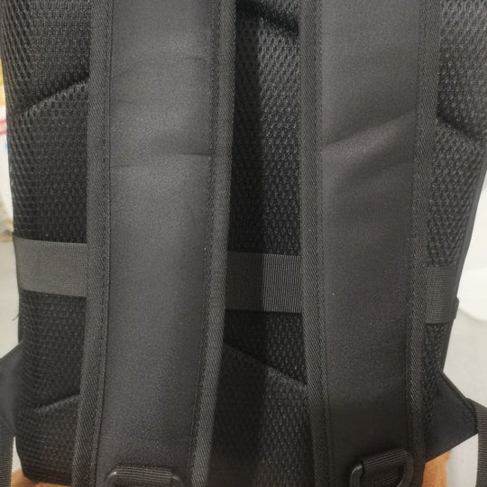 Unisex Rucksack mit vielseitiger Aufbewahrung und modernem Design 4