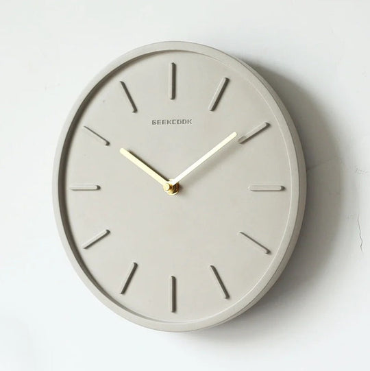 Wanduhr aus Zement mit Metallanhänger für modernes Wohnen 2