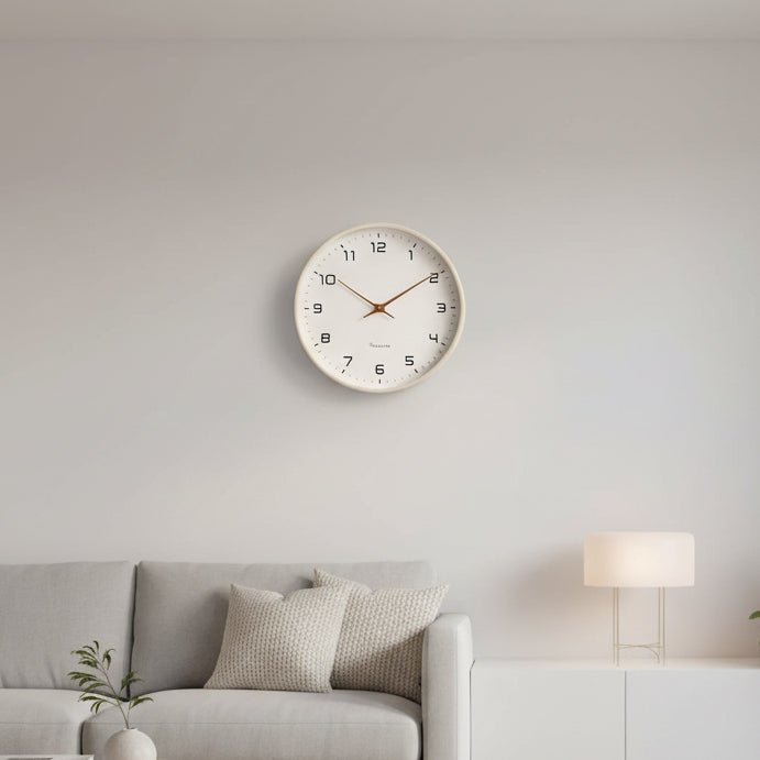 Wanduhr im modernen skandinavischen Stil 2