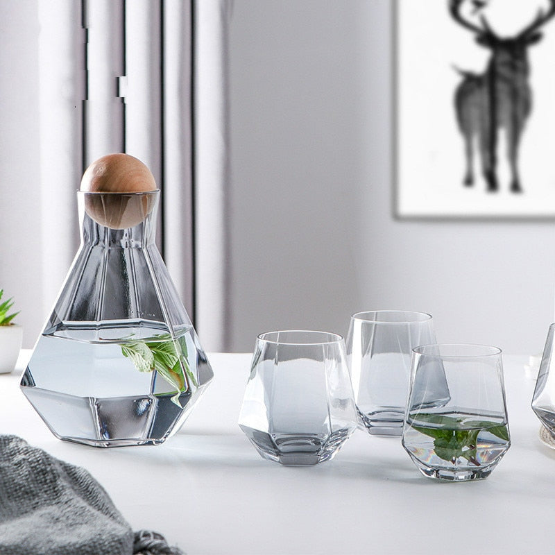 Wasserkrüge aus Glas Set mit Karaffe und Bechern für kalte Getränke 1