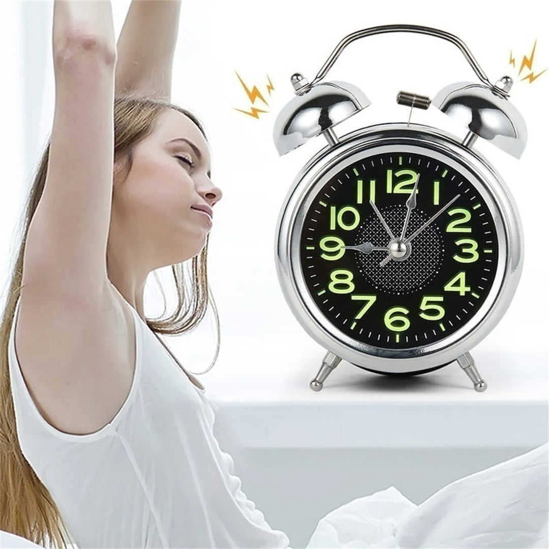 Wecker für Schwere Schläfer Retro Doppelglocken mit Nachtlicht 3