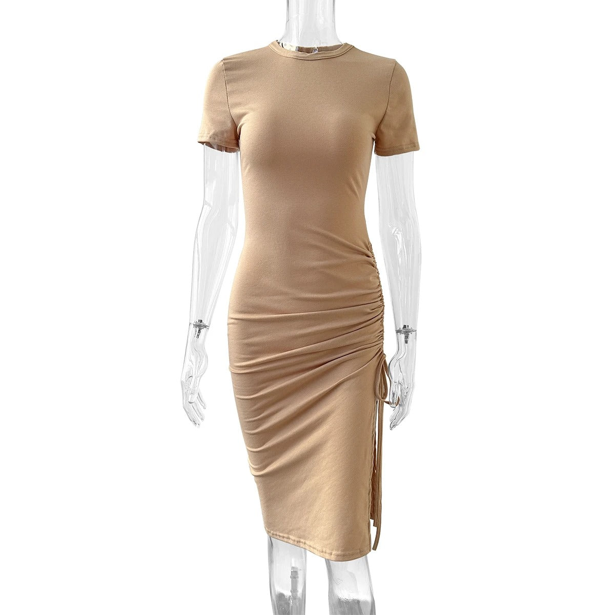 Damenkleid mit Seitenschlitz und kurzen Ärmeln