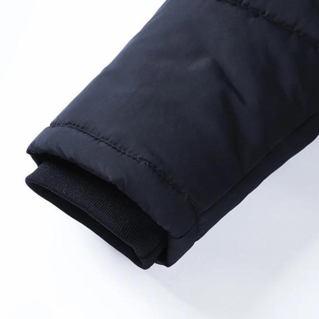 Warmer Pelzmantel mit Kapuze für Männer