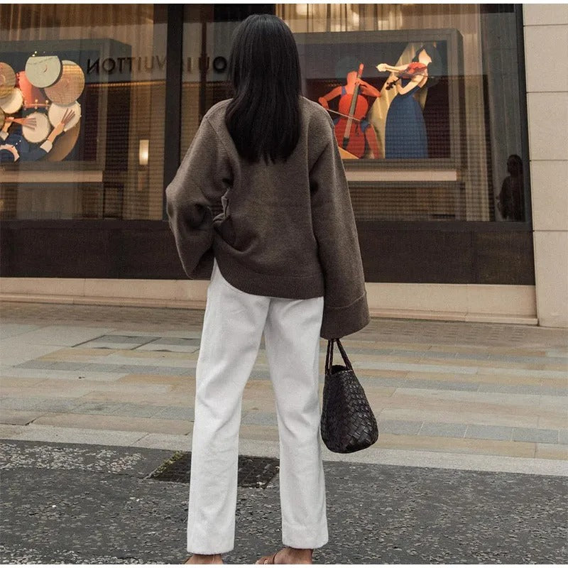 Feste Damenjacke mit V-Ausschnitt und Tasche