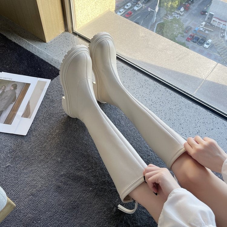 Lange Damenstiefel