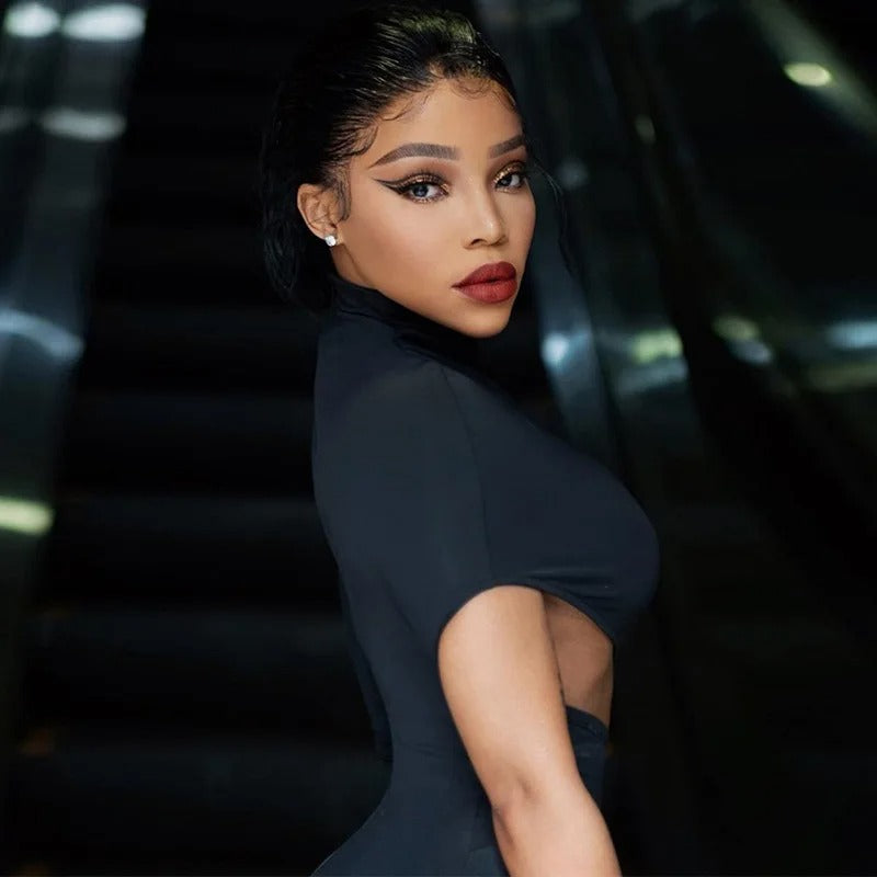 Overall mit einem Schulterausschnitt