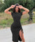 Damenkleid mit Seitenschlitz und kurzen Ärmeln