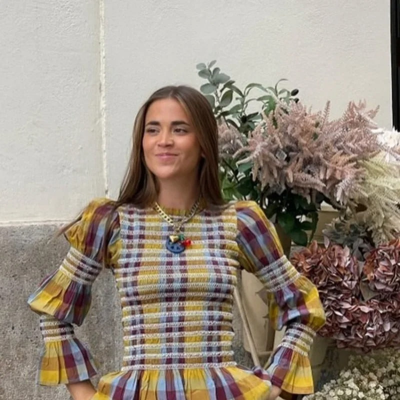 Damen kariertes T-Shirt mit Puffärmeln