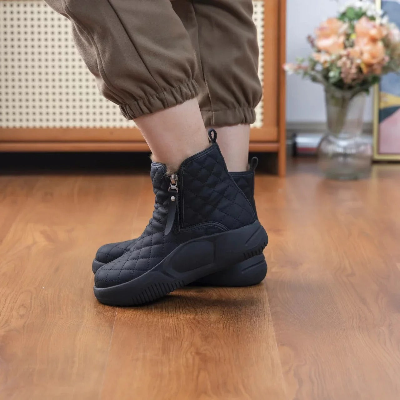 Winter-Schneestiefel mit dickem Boden