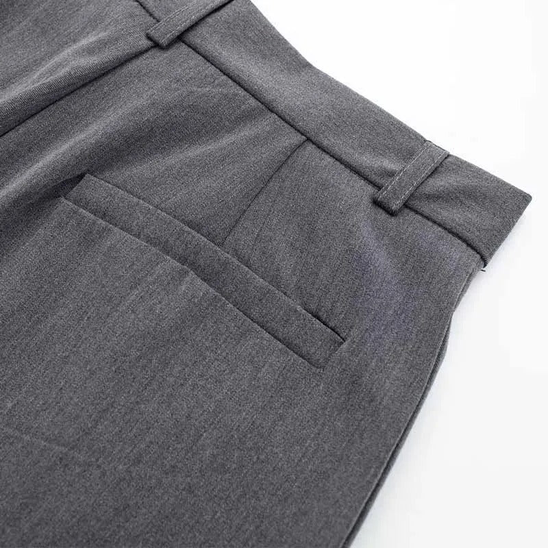 Weite Hosen für Frauen