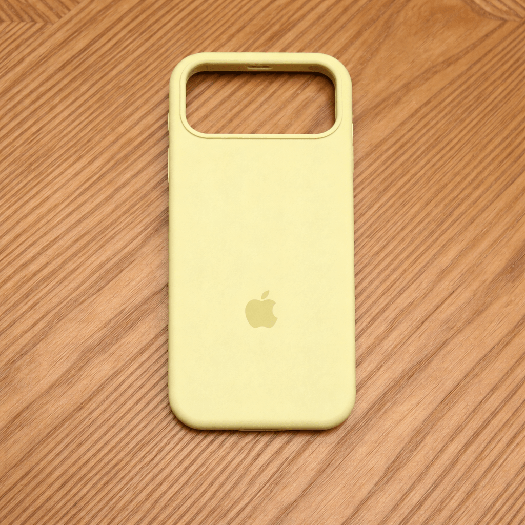 iPhone 14 Pro Max Hülle MagSafe-kompatibel mit Stoßdämpfung und Modernem Design 12