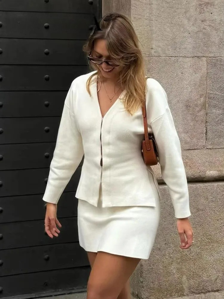 Gehäkelte Strickjacke für Frauen