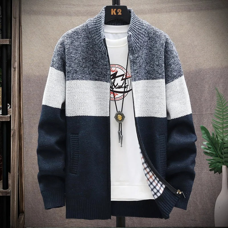 Herrenweste mit Kontraststreifen aus Fleece