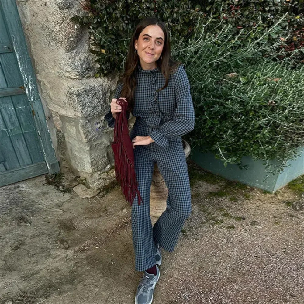 Karierter Damenoverall mit Puffärmeln