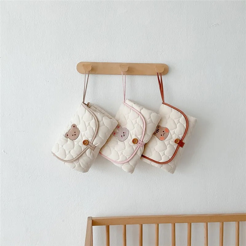 Zusammenklappbare Wickelkommode für Babys