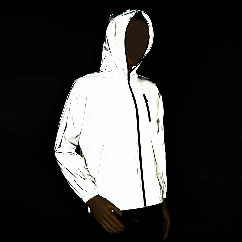 Reflektierende Windjacke