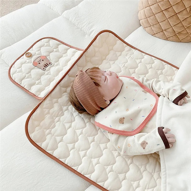 Zusammenklappbare Wickelkommode für Babys