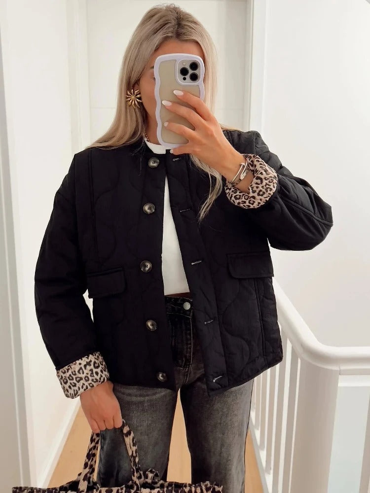 Wattierte Jacke mit Fronttasche für Damen