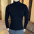 Herren-Rollkragenpullover aus Strick