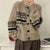 Strickjacke mit langen Ärmeln und Knöpfen