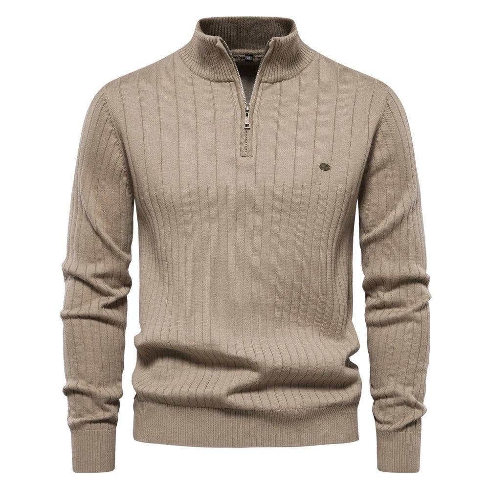 Herren-Strickpullover mit hohem Kragen